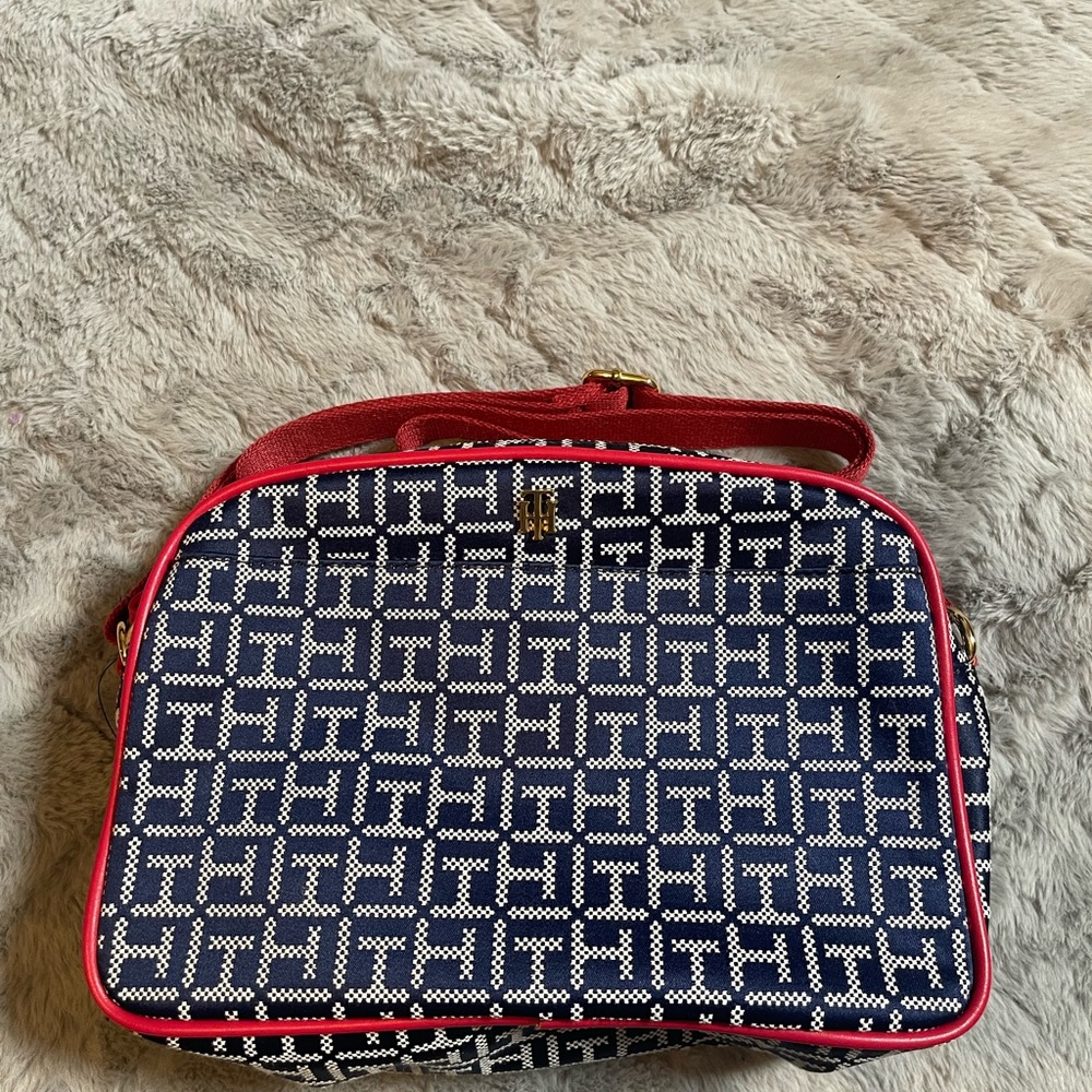 Tommy Hilfiger Crossbody